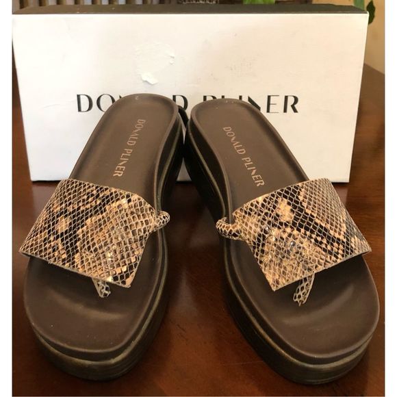 Donald J. Pliner Shoes - DONALD PLINER - L Sz 6 “FiFi” Sandal Python Print Leather Low Wedge. NEW IN BOX!